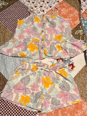 Girls - Cat & Jack 2-Piece Tropical Floral Tank Top & Shorts Set Size 7/8